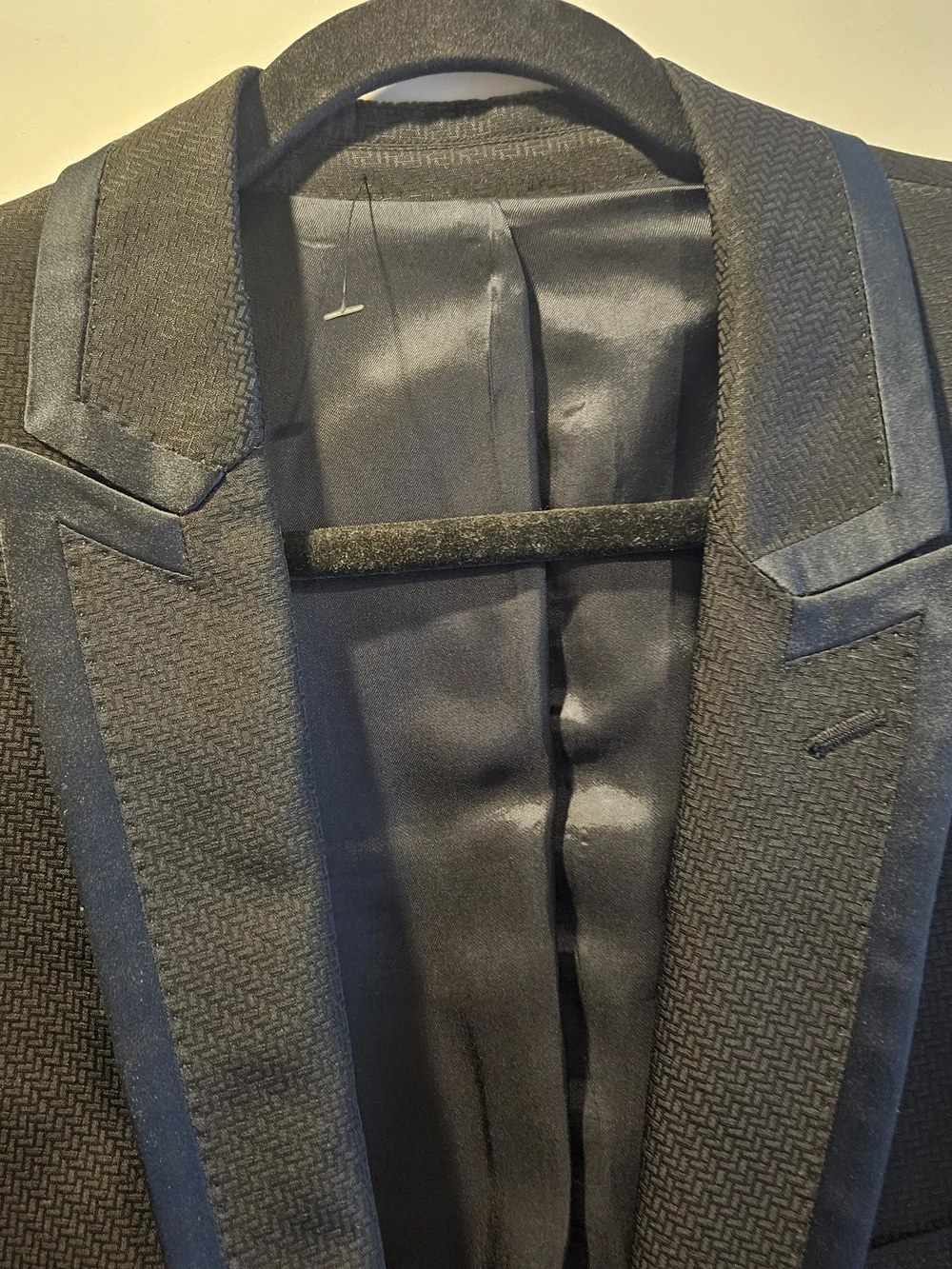 Dolce And Gabbana Tuxedo Blazer